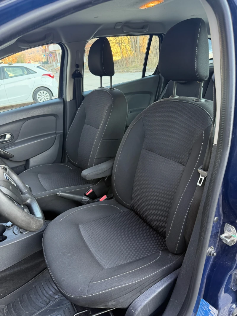 Dacia Logan MCV 1.2 MPI, снимка 7 - Автомобили и джипове - 47002335