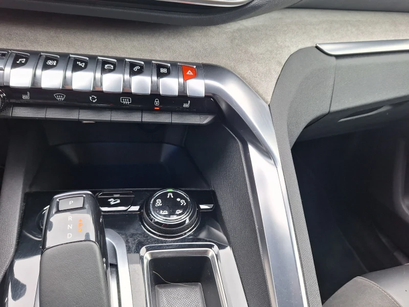 Peugeot 5008 2.0GT LINE 7 места keyless LED, снимка 9 - Автомобили и джипове - 48178661