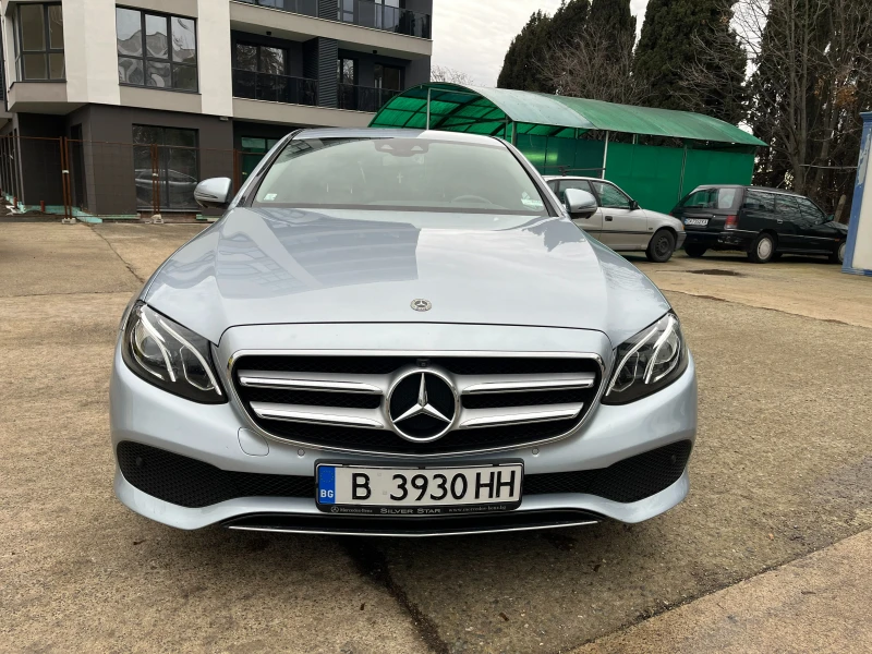 Mercedes-Benz E 200, снимка 3 - Автомобили и джипове - 48552828