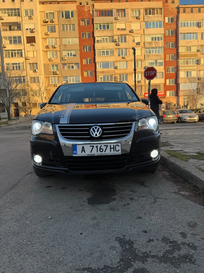 VW Touran CROSS, снимка 5 - Автомобили и джипове - 49379854