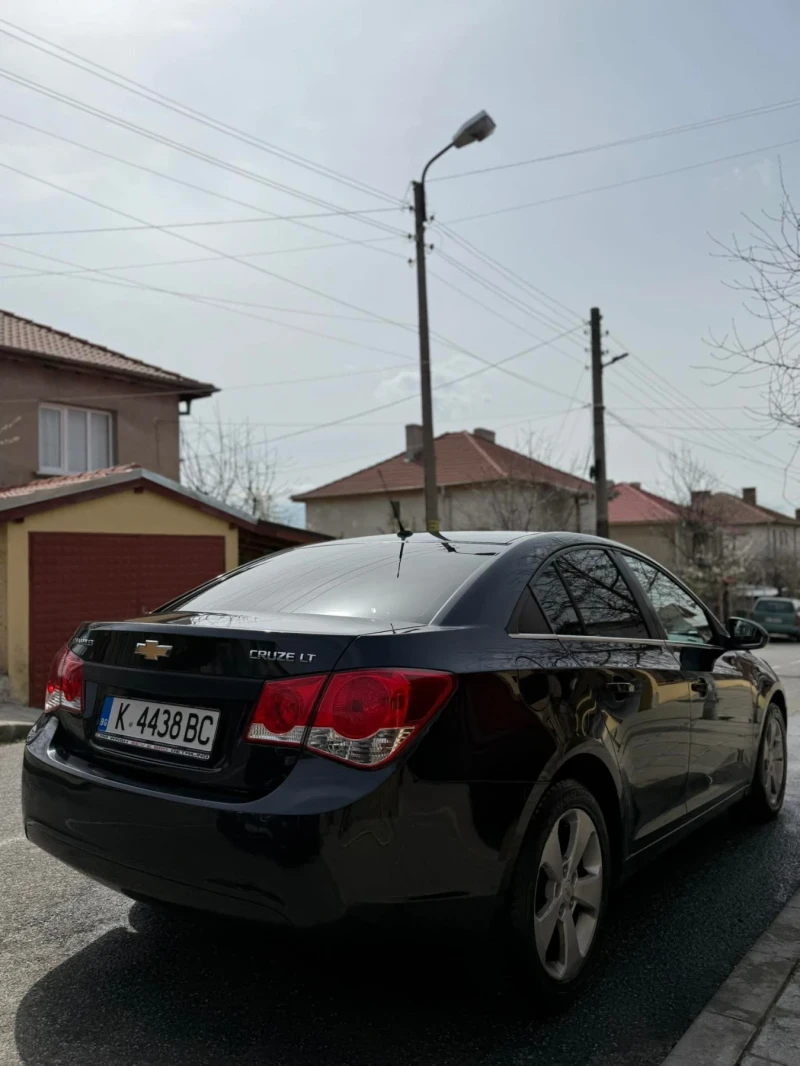 Chevrolet Cruze 2.0, снимка 11 - Автомобили и джипове - 52661221