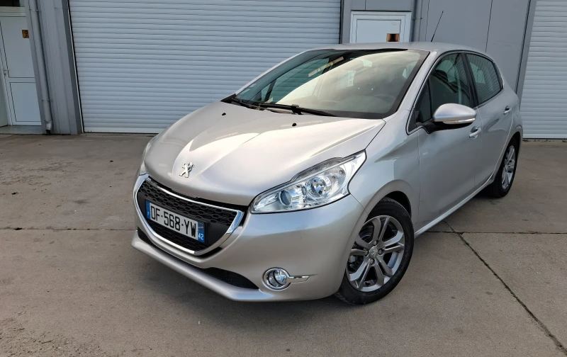 Peugeot 208 1.6e-hdi NAVI