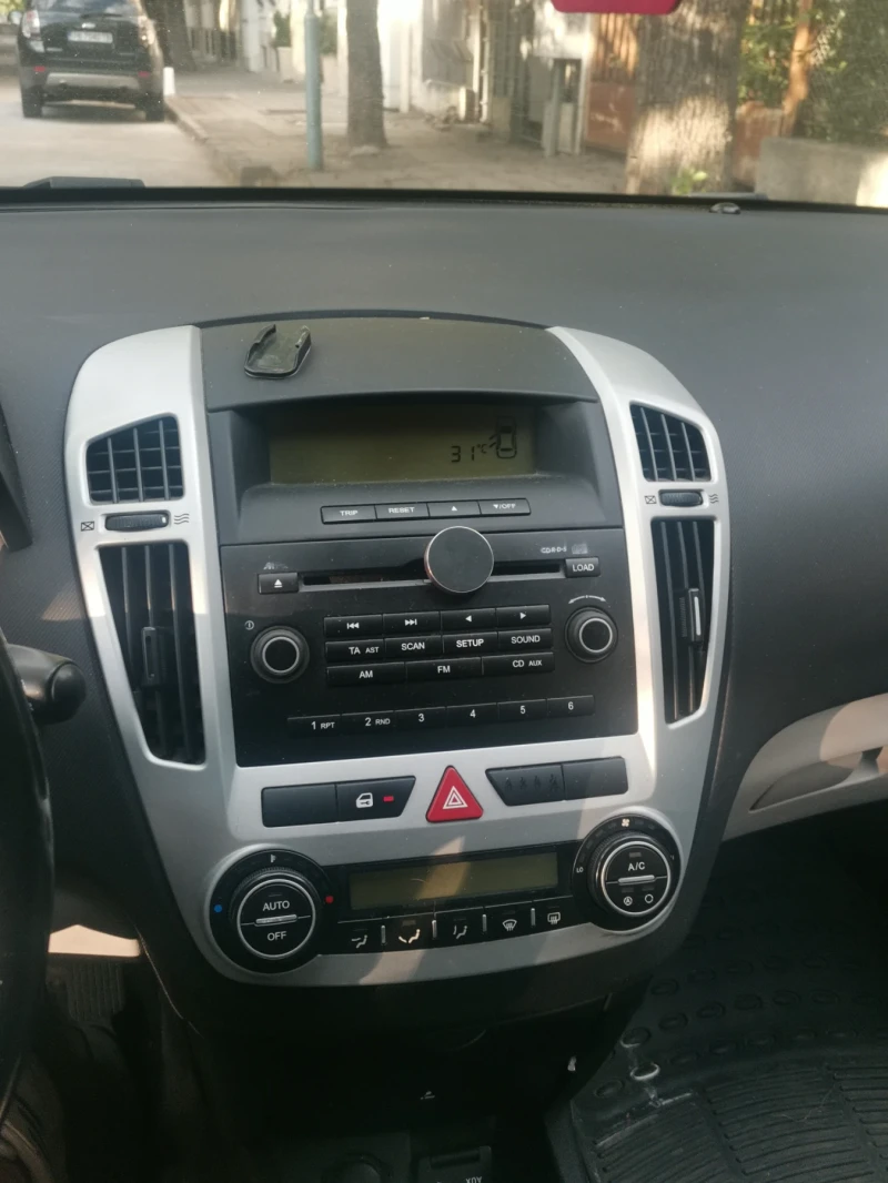 Kia Ceed, снимка 5 - Автомобили и джипове - 52556000