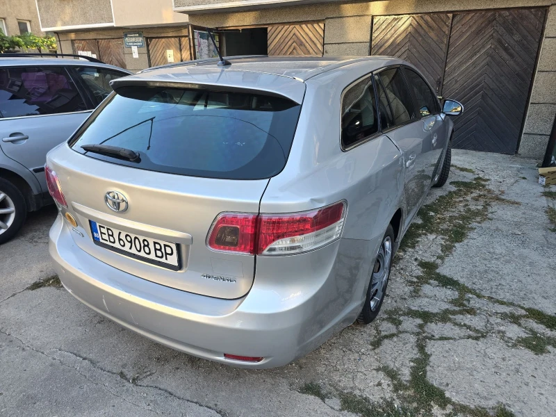 Toyota Avensis 2.0D4D, снимка 3 - Автомобили и джипове - 51538682