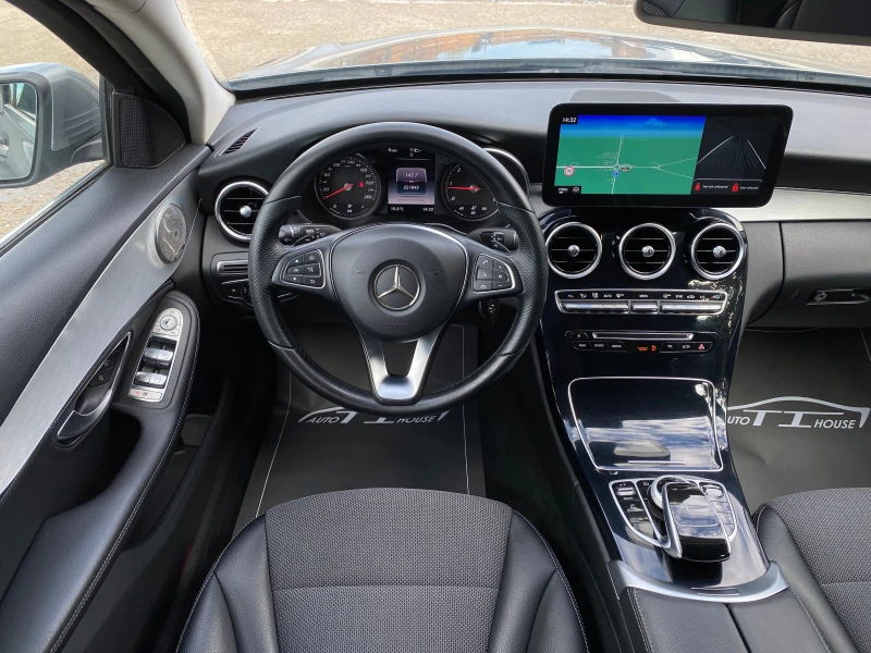 Mercedes-Benz C 220 AMG-Pack, снимка 11 - Автомобили и джипове - 52201088