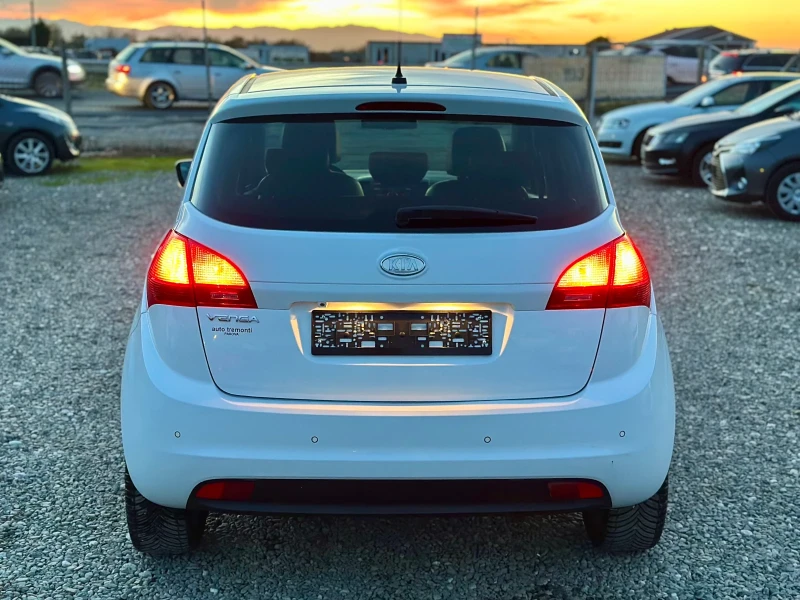 Kia Venga 1.6i/126kc/AUTOMAT/115000km!, снимка 5 - Автомобили и джипове - 52249766