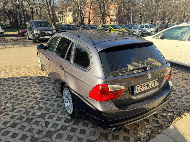 BMW 330, снимка 8 - Автомобили и джипове - 52802225