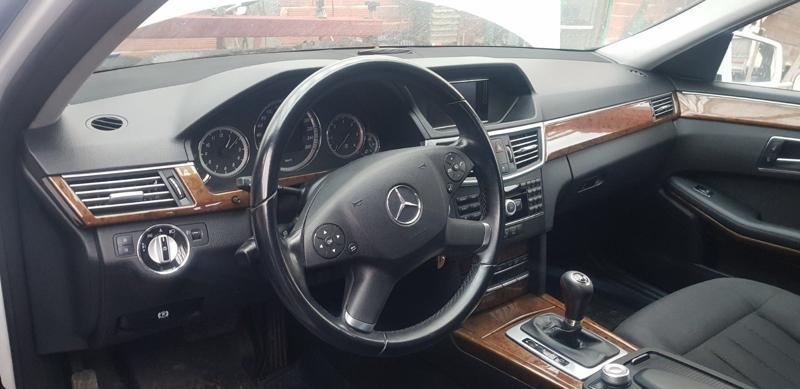 Mercedes-Benz E 250, снимка 8 - Автомобили и джипове - 45624631