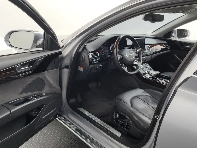 Audi A8 A8 50 Tdi Quattro D4, снимка 10 - Автомобили и джипове - 54957924