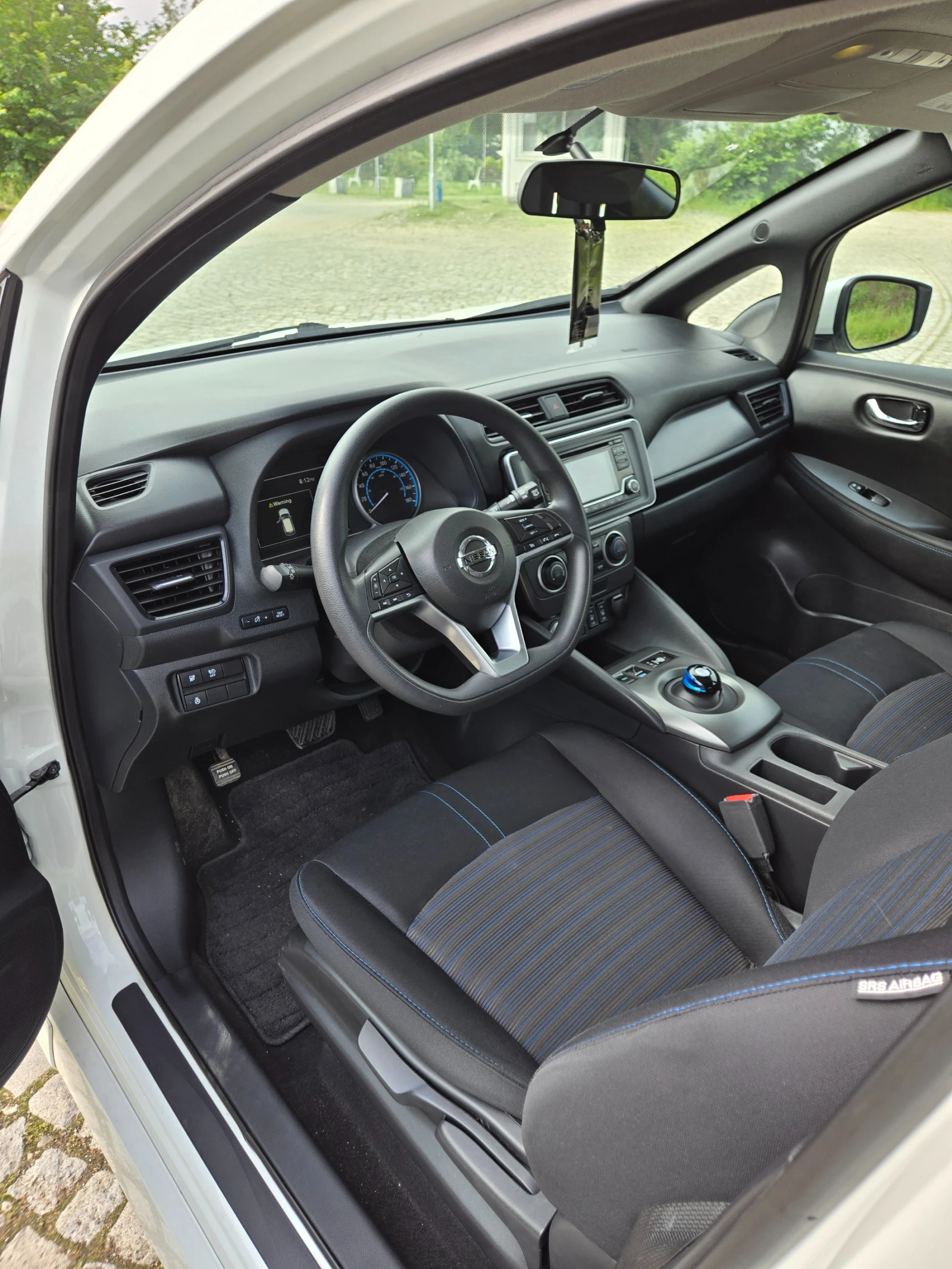 Nissan Leaf  40 KWh | Mobile.bg   11