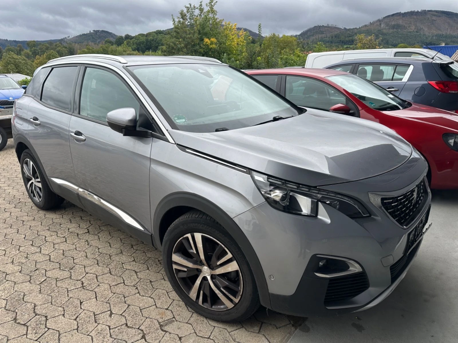 Peugeot 3008 1.2-1.5-2.0 HDI