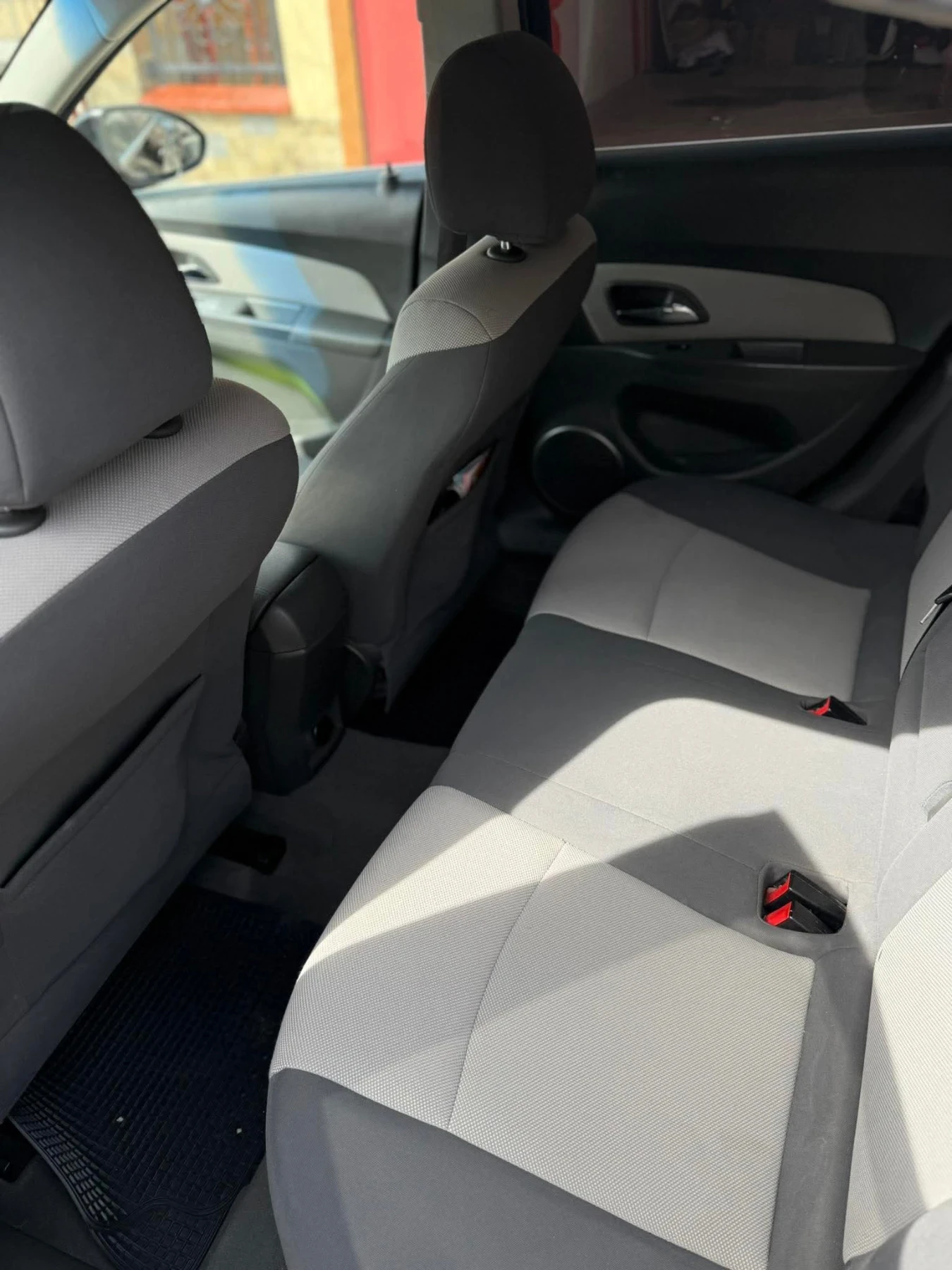 Chevrolet Cruze 2.0 - изображение 8