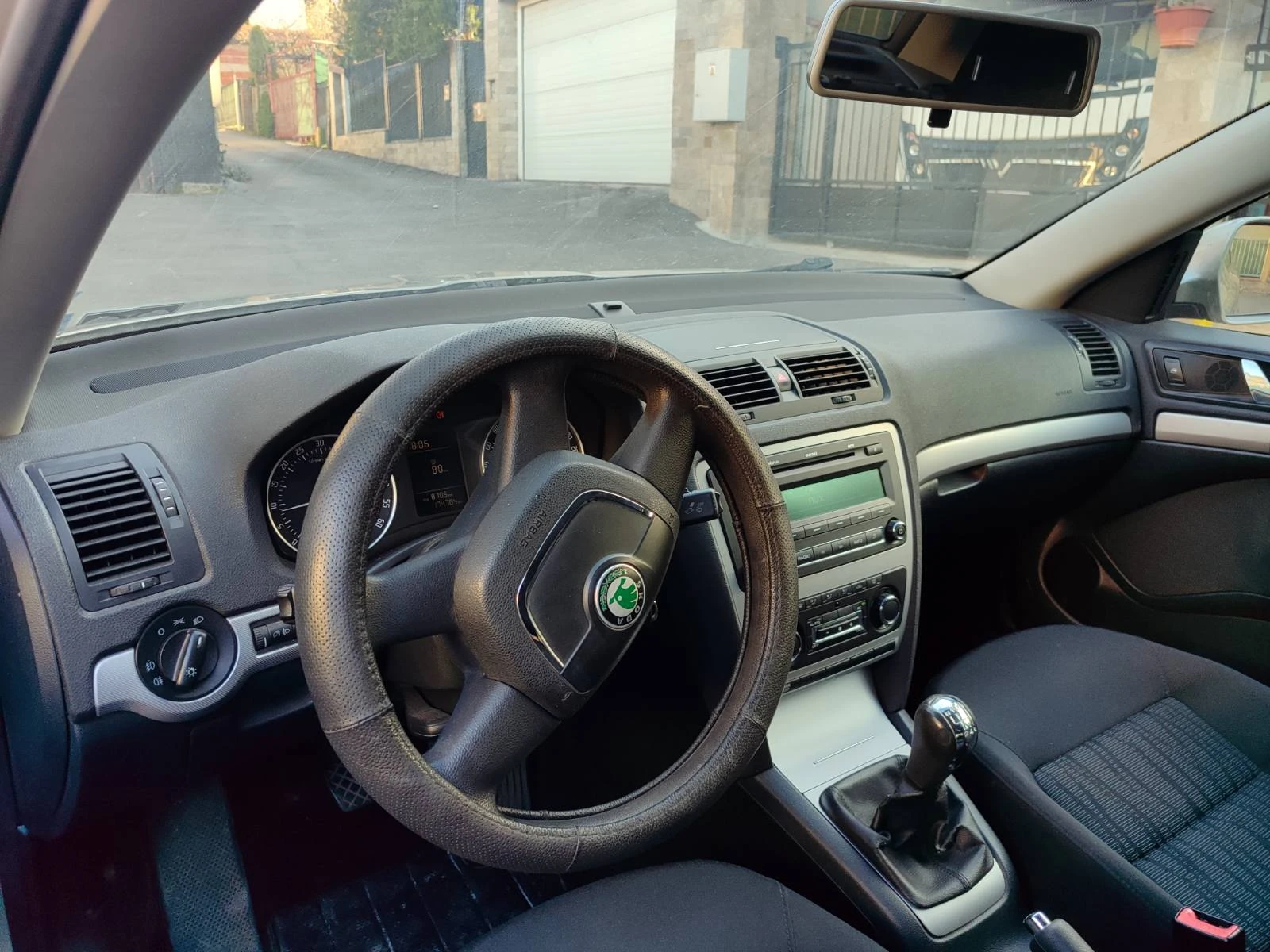 Skoda Octavia 2.0 TDI 140 к.с. - изображение 6