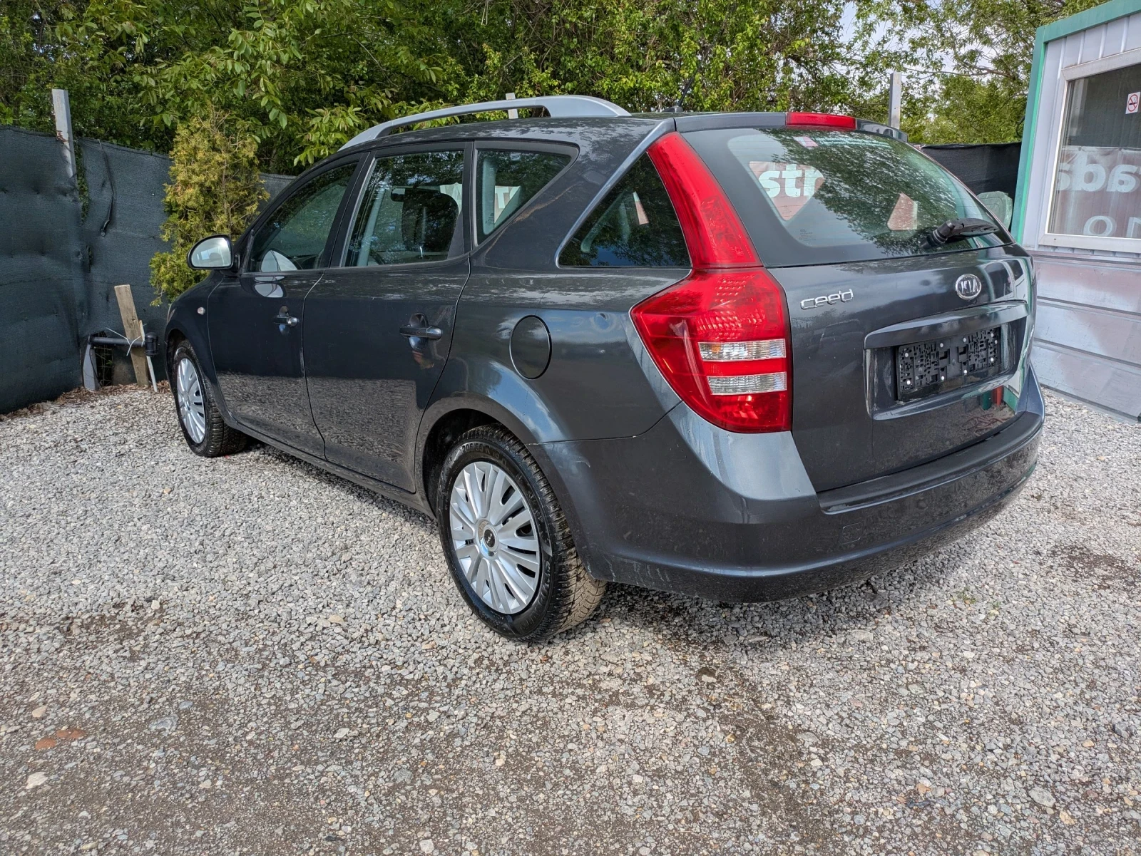 Kia Ceed 1.6i - изображение 4