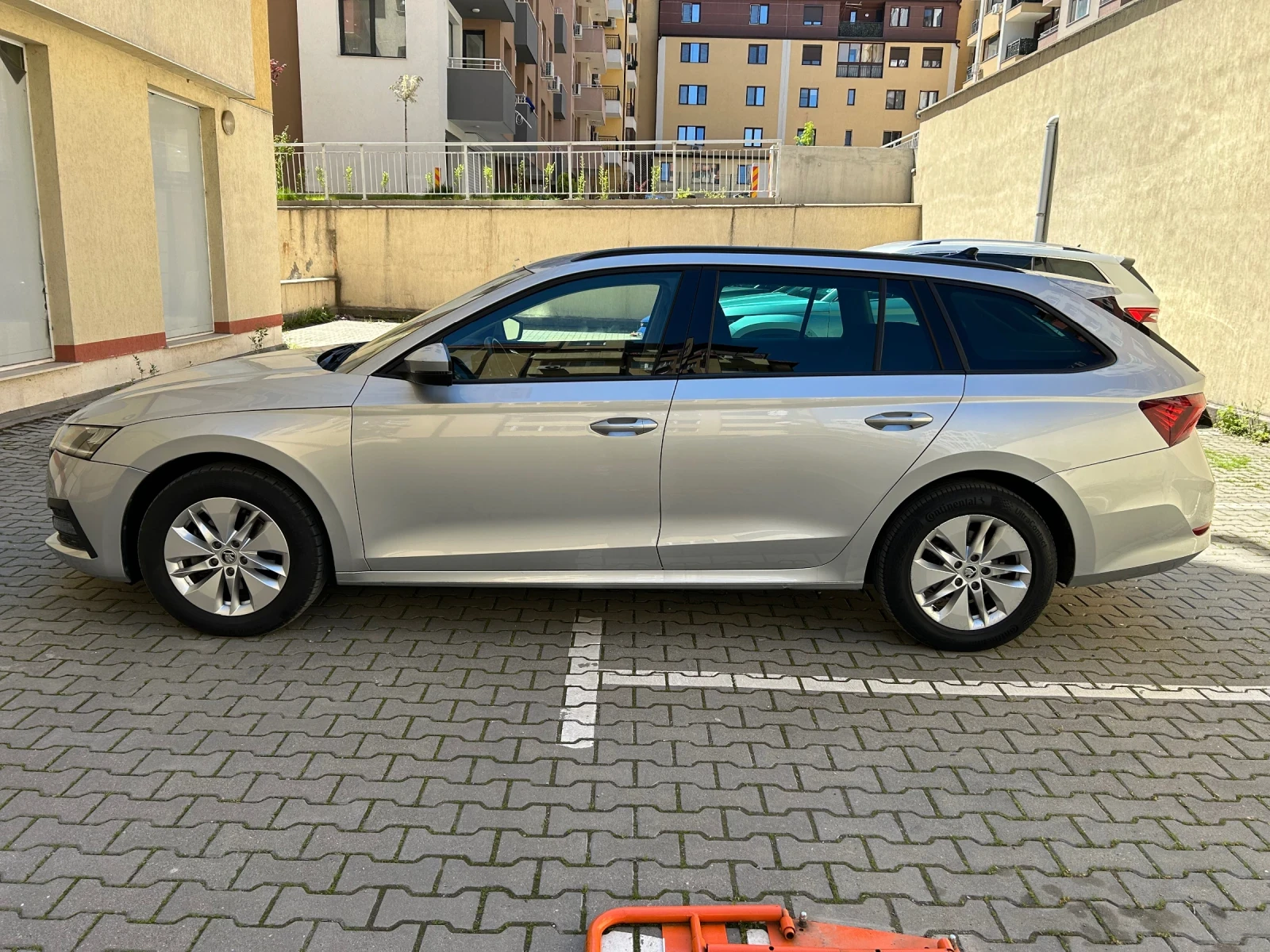 Skoda Octavia 2.0 TDI DSG - изображение 3