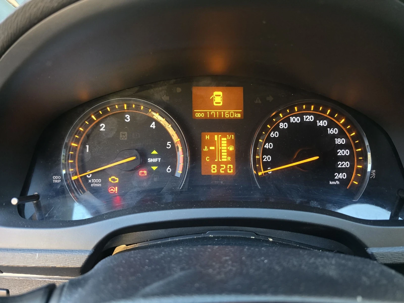 Toyota Avensis 2.0D4D - изображение 7