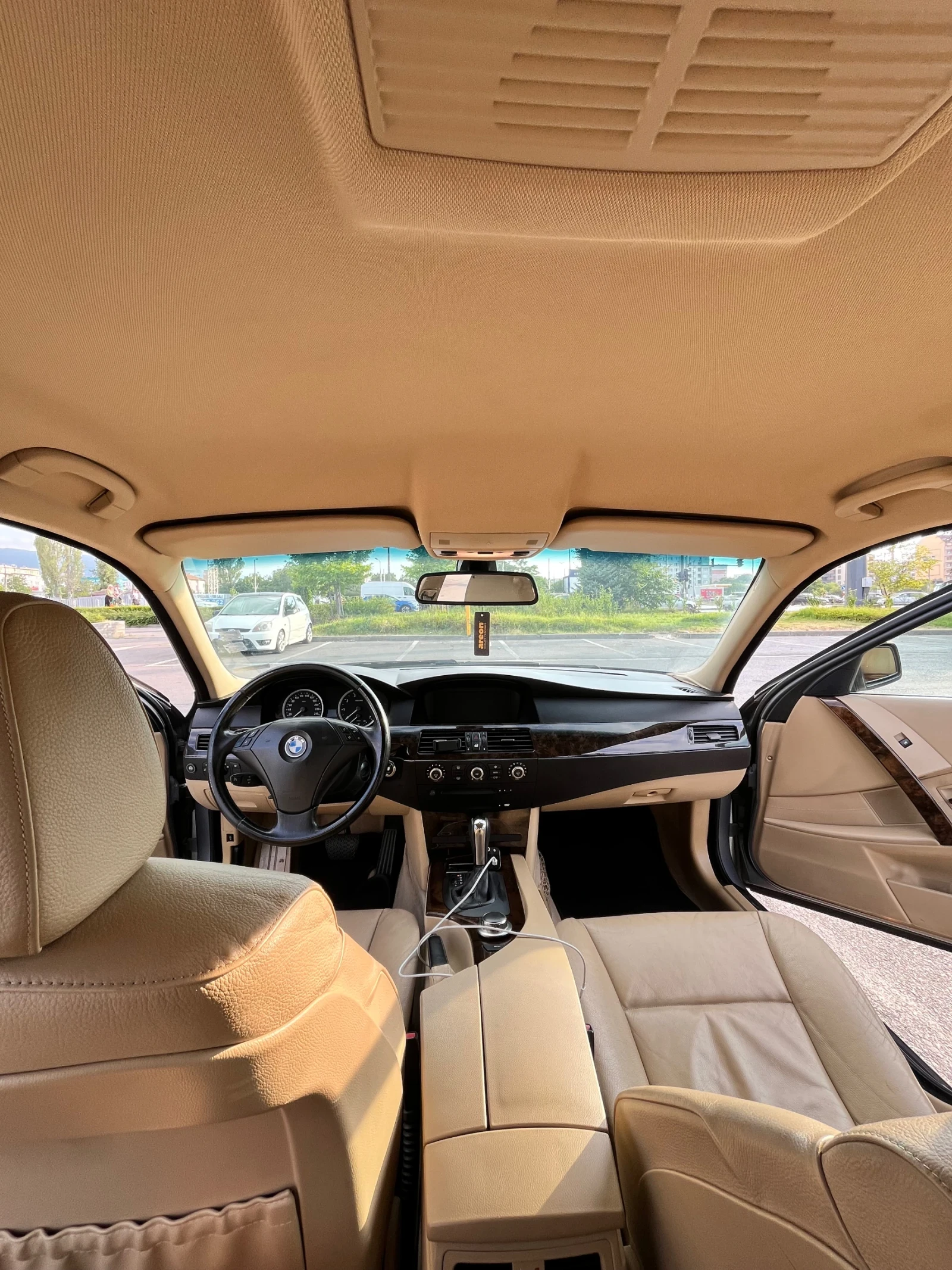 BMW 523  - изображение 7