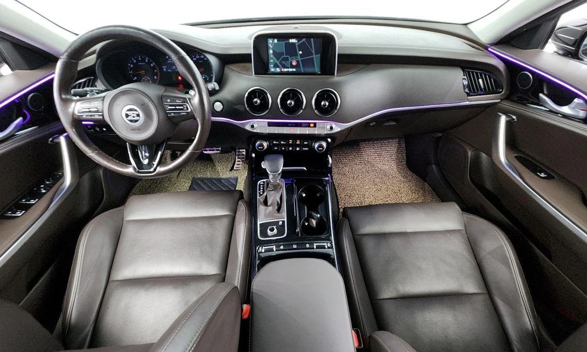 Kia Stinger 2.0 Turbo 2WD * НАЙ-ДОБРА ЦЕНА В БЪЛГАРИЯ*  - изображение 7