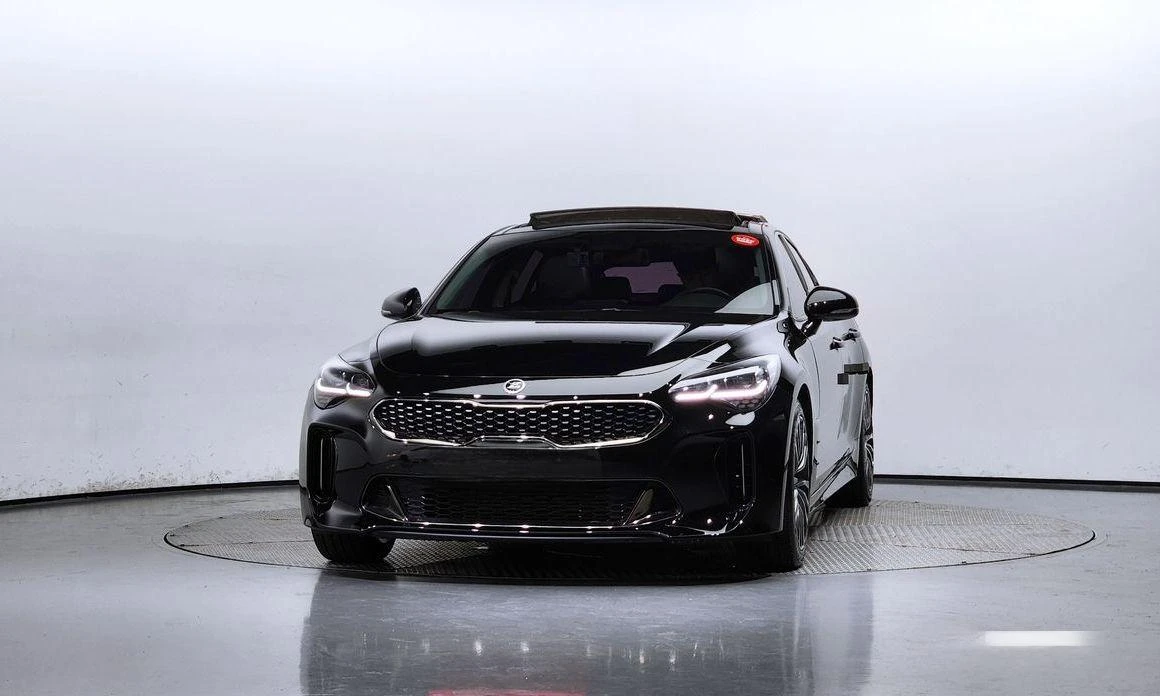Kia Stinger 2.0 Turbo 2WD * НАЙ-ДОБРА ЦЕНА В БЪЛГАРИЯ*  - изображение 3