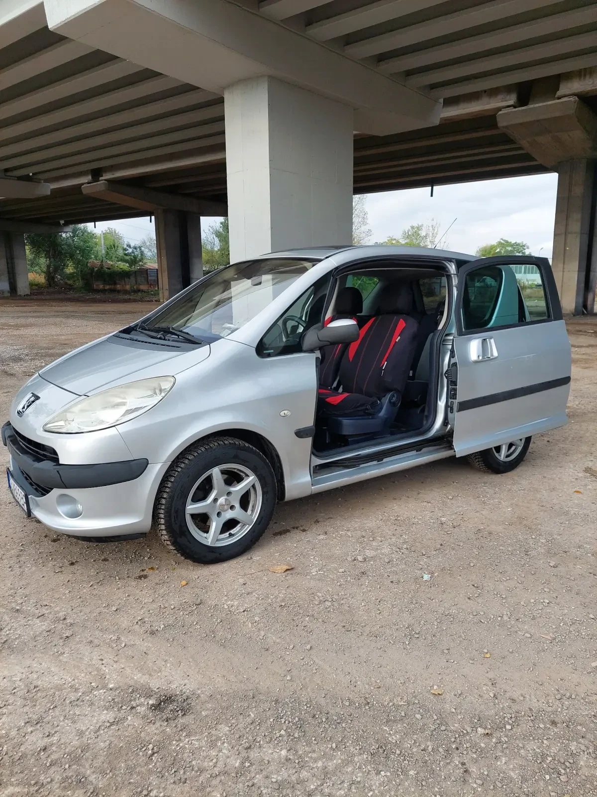 Peugeot 1007 Бензин/Газ - изображение 9