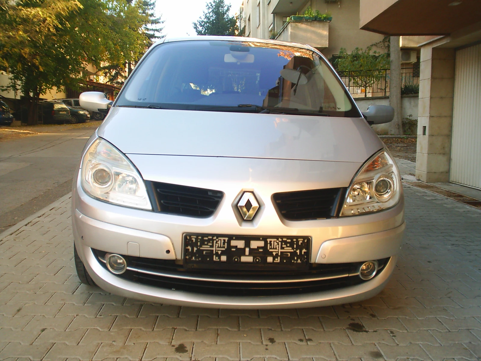 Renault Scenic 1.9 DCI 110 . | Mobile.bg   2