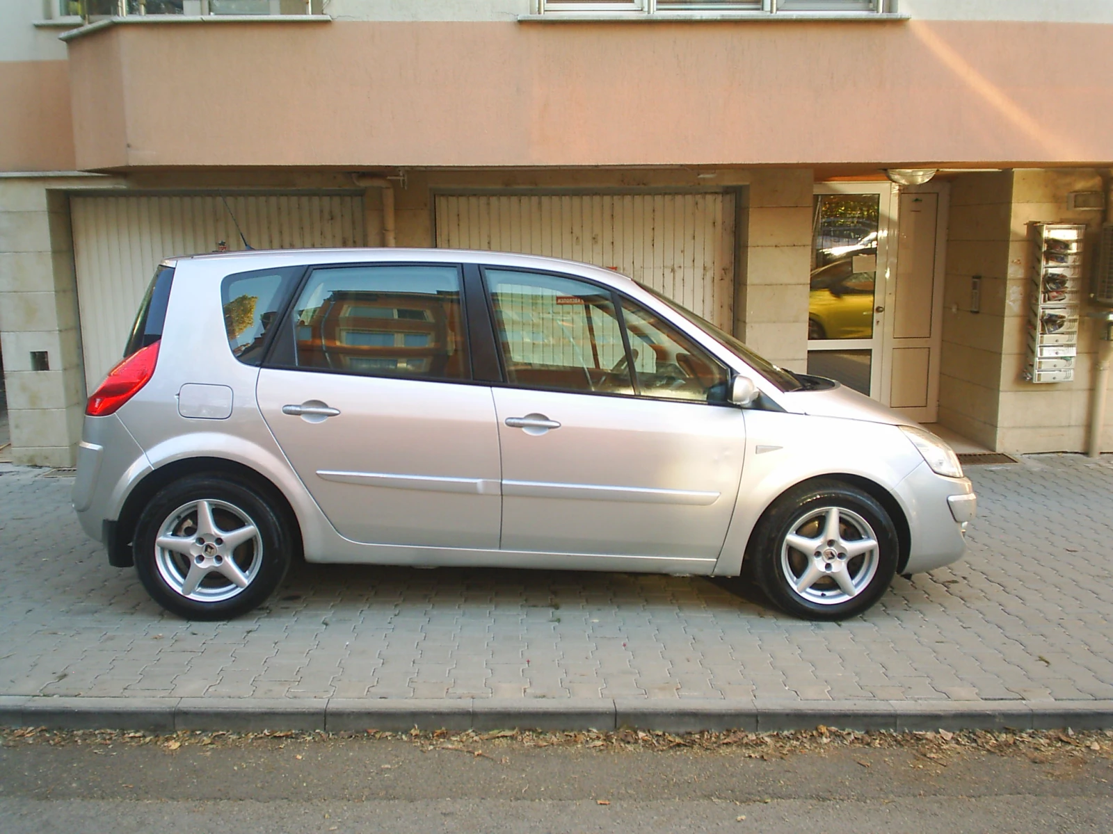 Renault Scenic 1.9 DCI 110 . | Mobile.bg   3