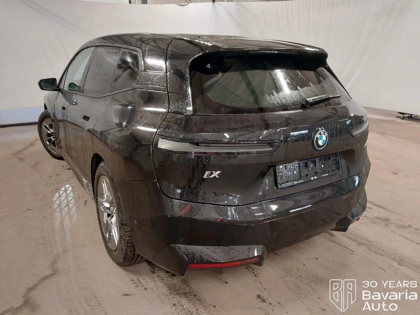 BMW iX 50 xDrive Sport - изображение 2