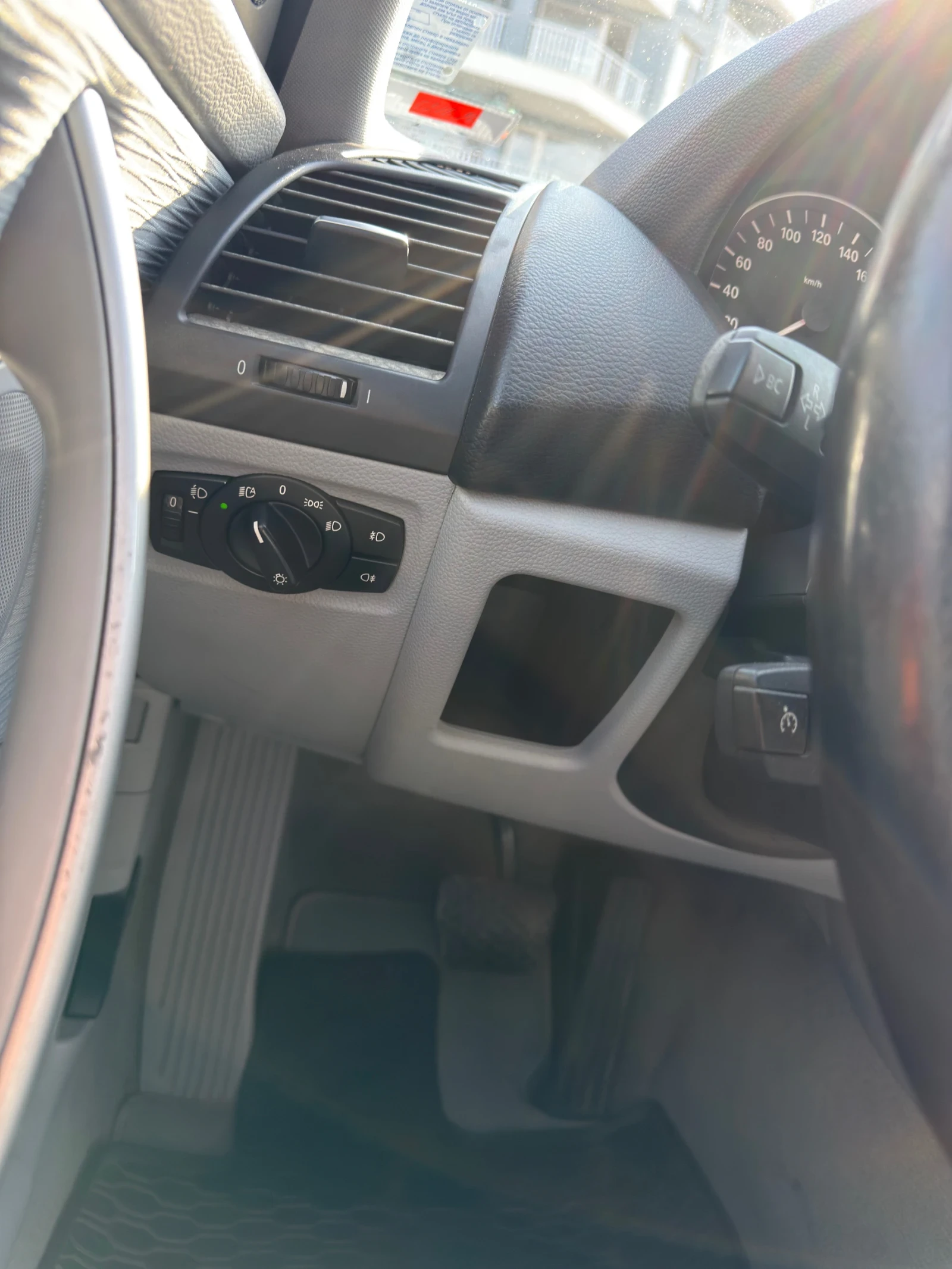 BMW 118 Automatic, снимка 13 - Автомобили и джипове - 53512791