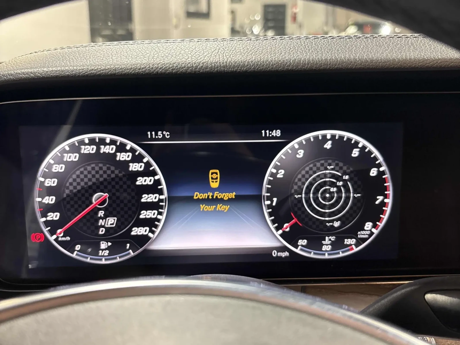 Mercedes-Benz E 43 AMG 4MATIC - изображение 8