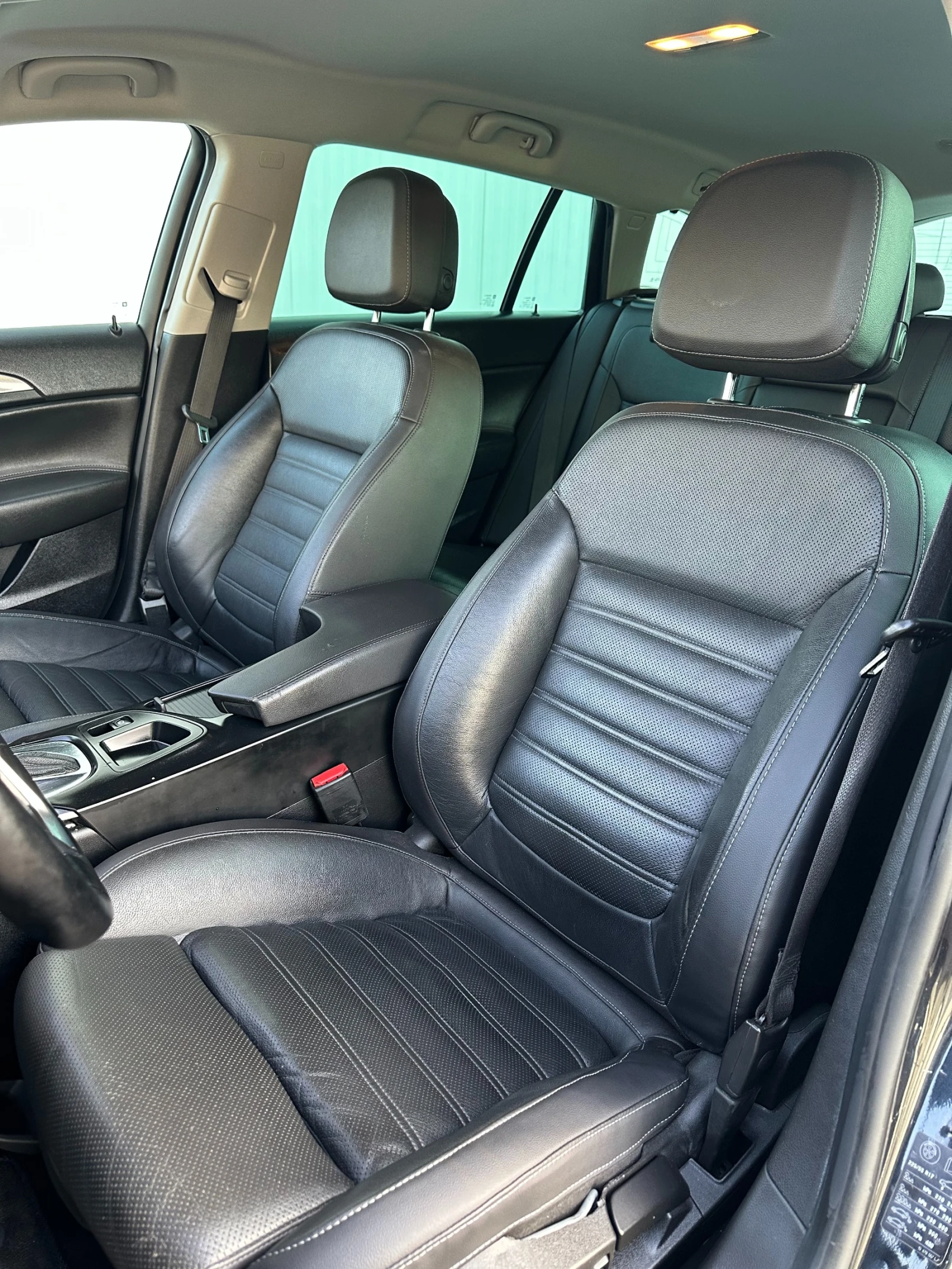 Opel Insignia * Facelift* 2016 * Digital * LED * Automatic* , снимка 8 - Автомобили и джипове - 53865042