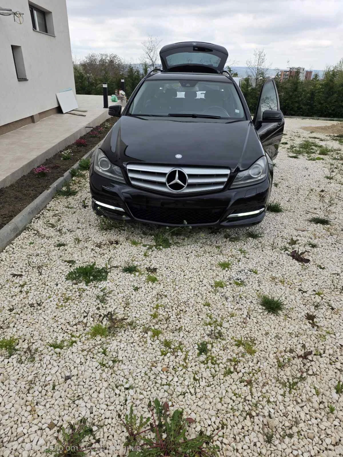 Mercedes-Benz C 200, снимка 2 - Автомобили и джипове - 54342730