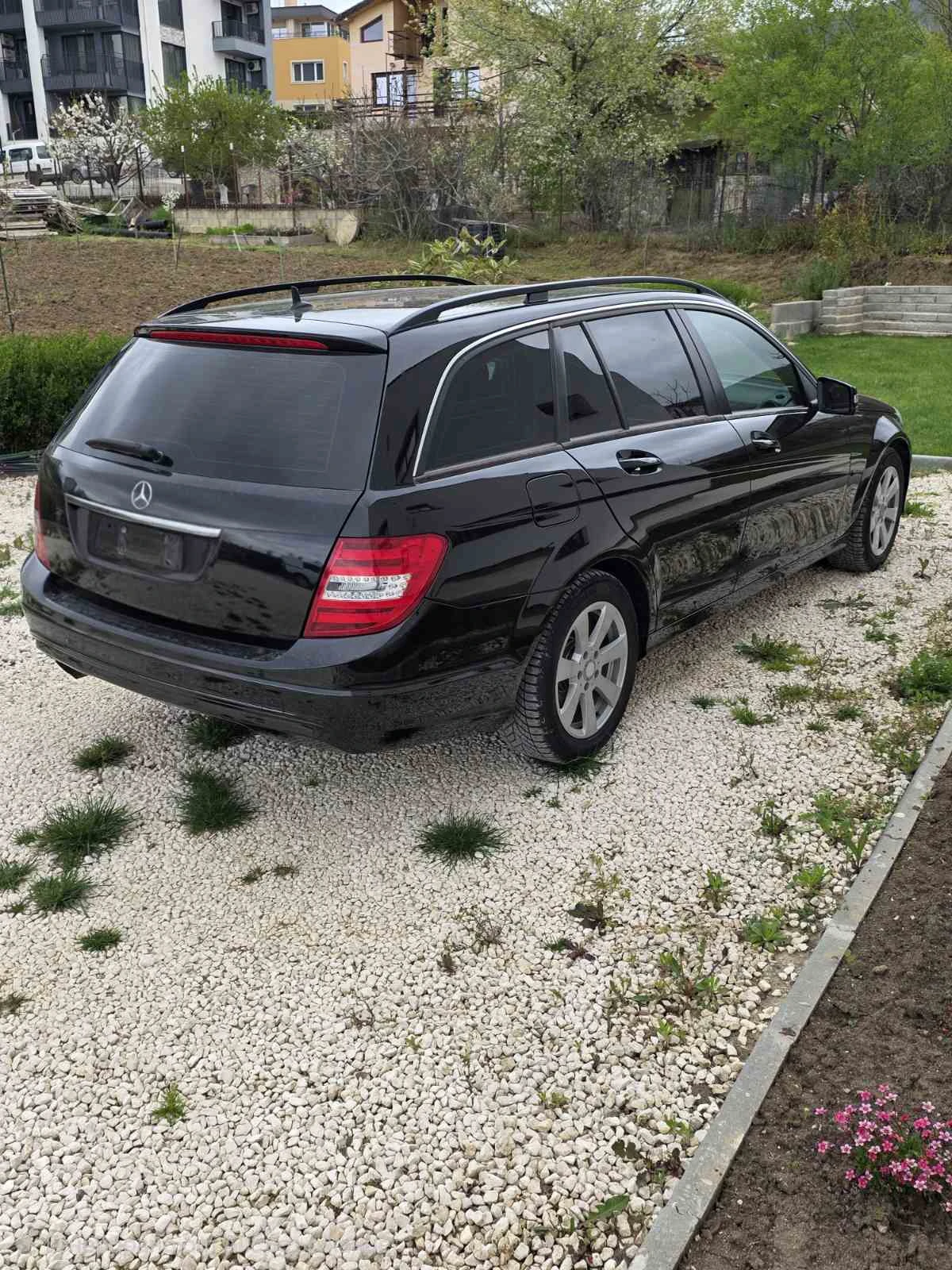 Mercedes-Benz C 200, снимка 5 - Автомобили и джипове - 54342730