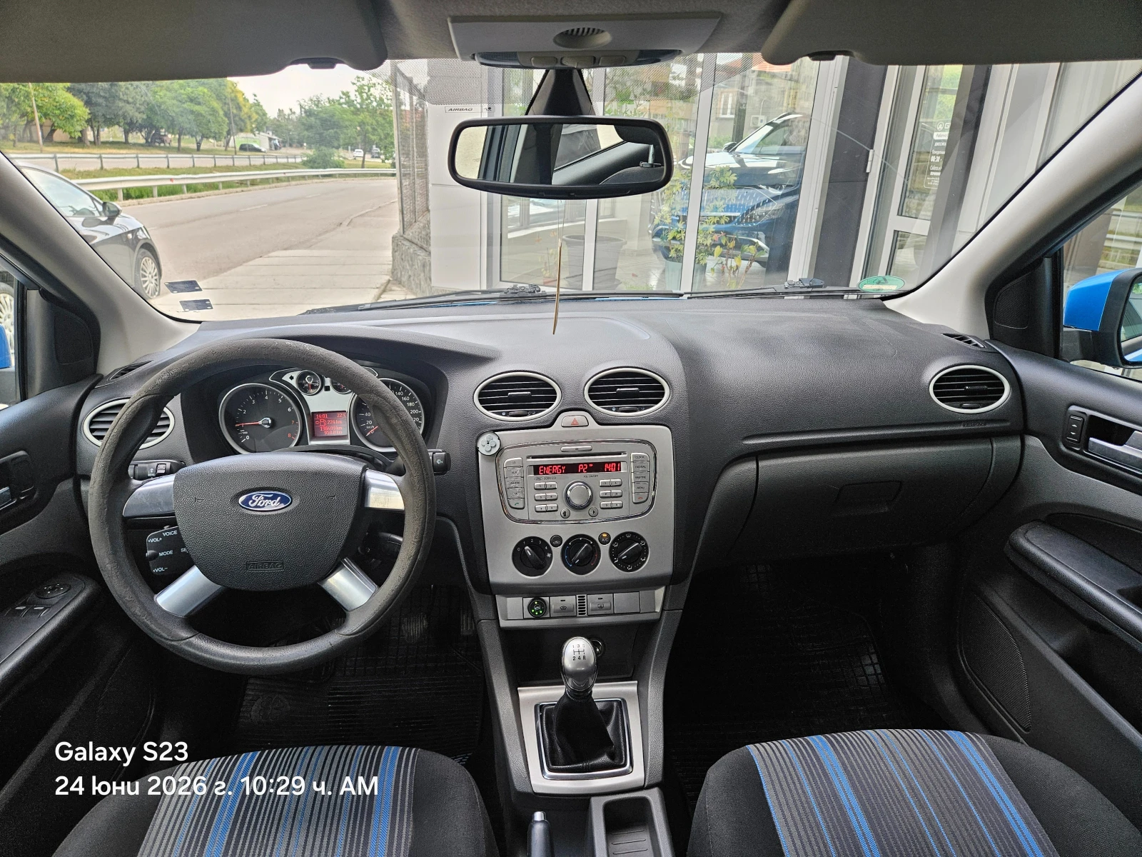 Ford Focus Бензин/Газ, снимка 8 - Автомобили и джипове - 55022966