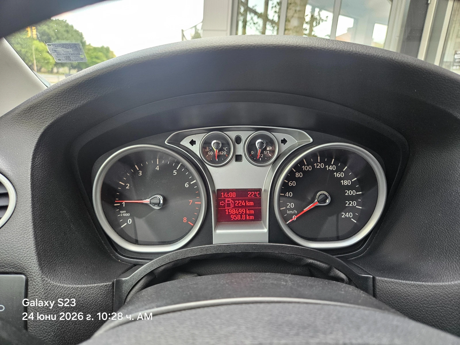 Ford Focus Бензин/Газ, снимка 9 - Автомобили и джипове - 55022966