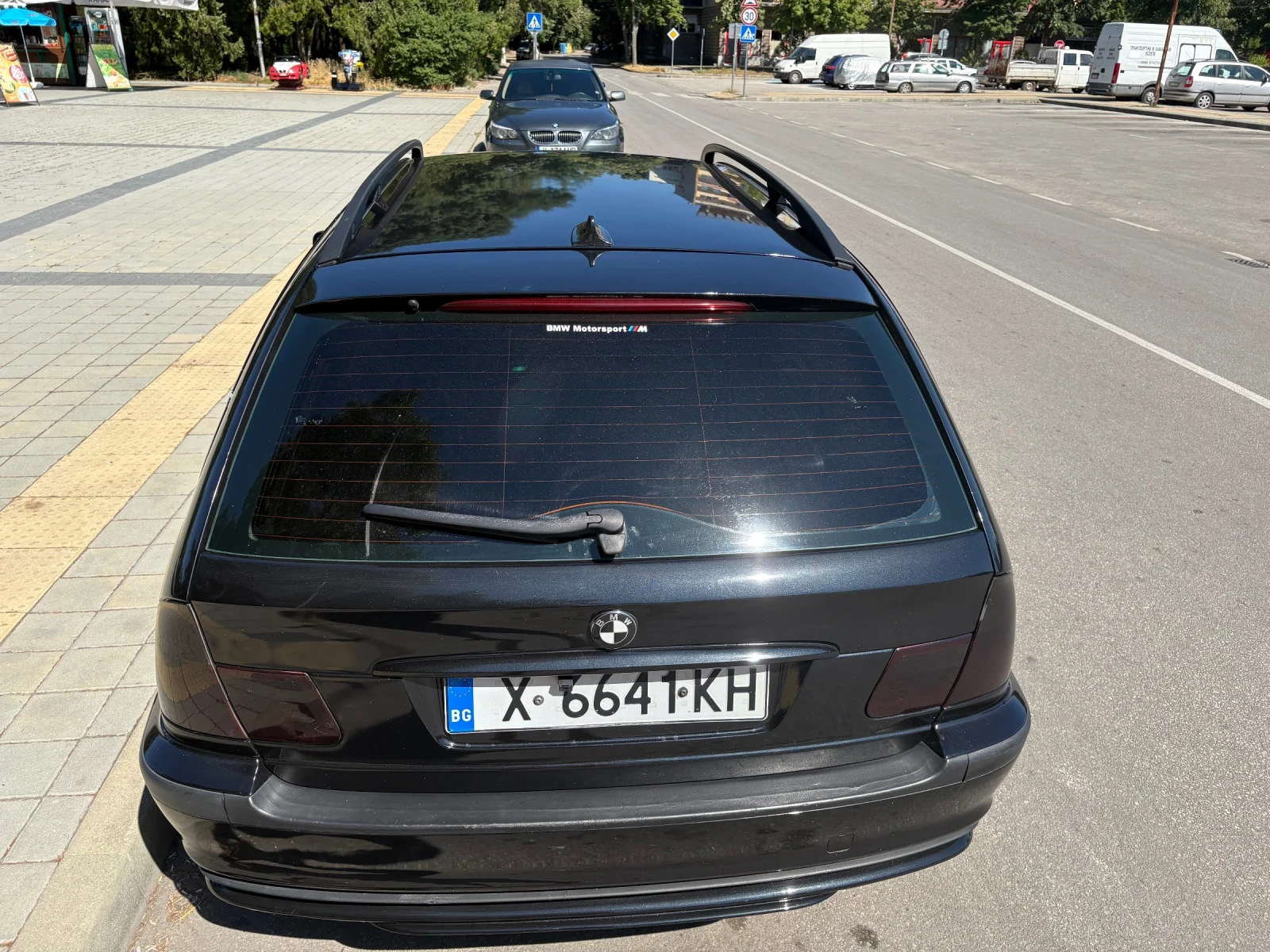BMW 320 320d Touring, снимка 6 - Автомобили и джипове - 55244683