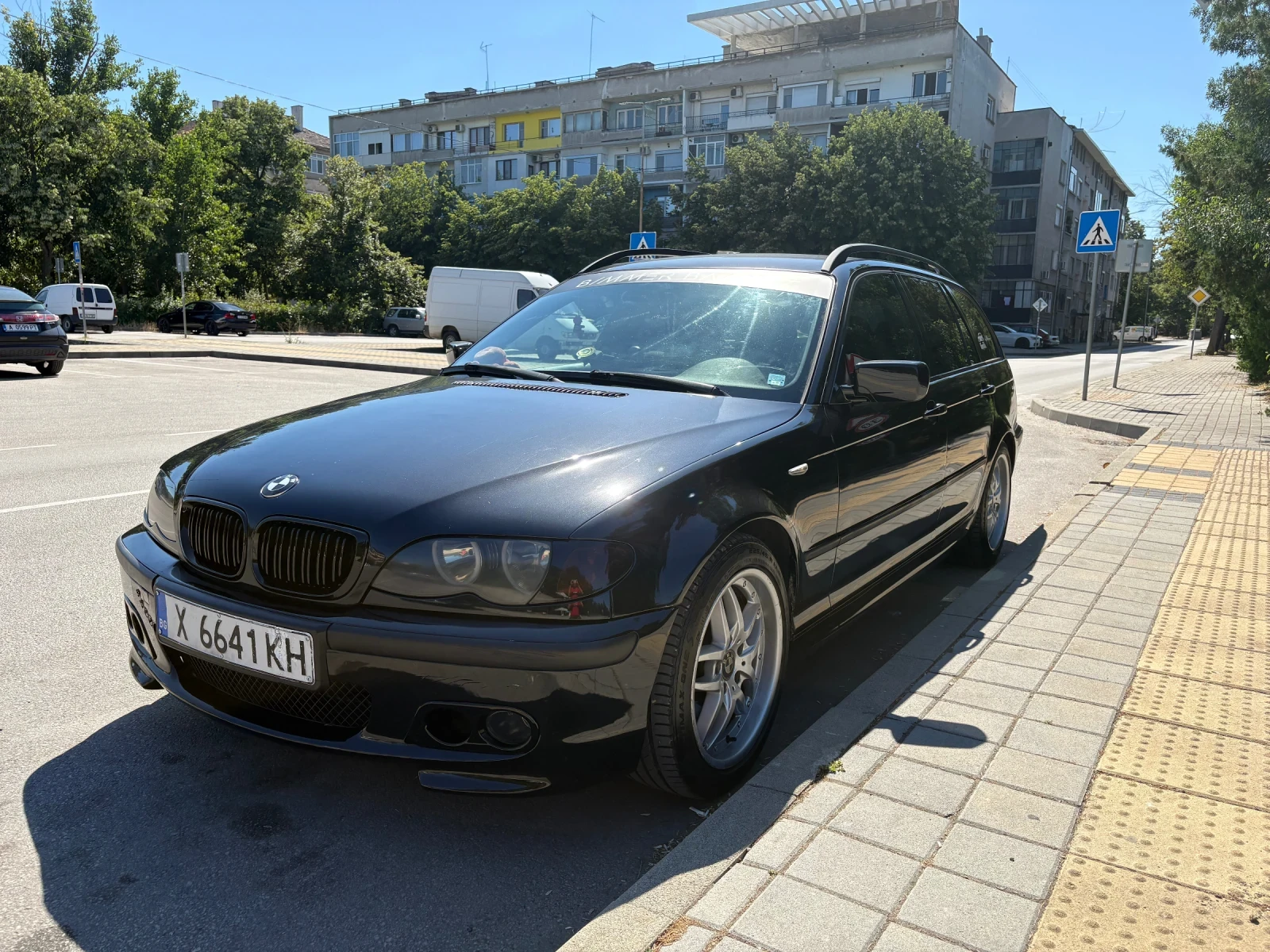 BMW 320 320d Touring, снимка 2 - Автомобили и джипове - 55244683