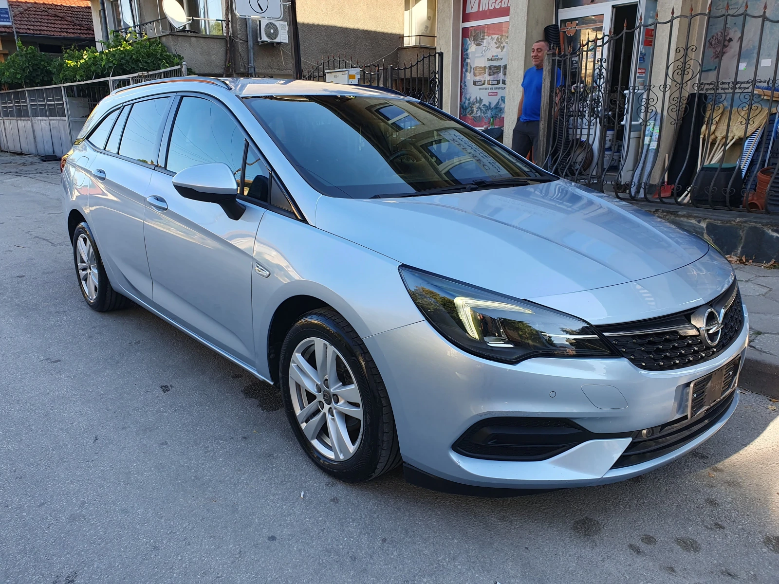 Opel Astra 1.5D-122k.s., снимка 8 - Автомобили и джипове - 55450327
