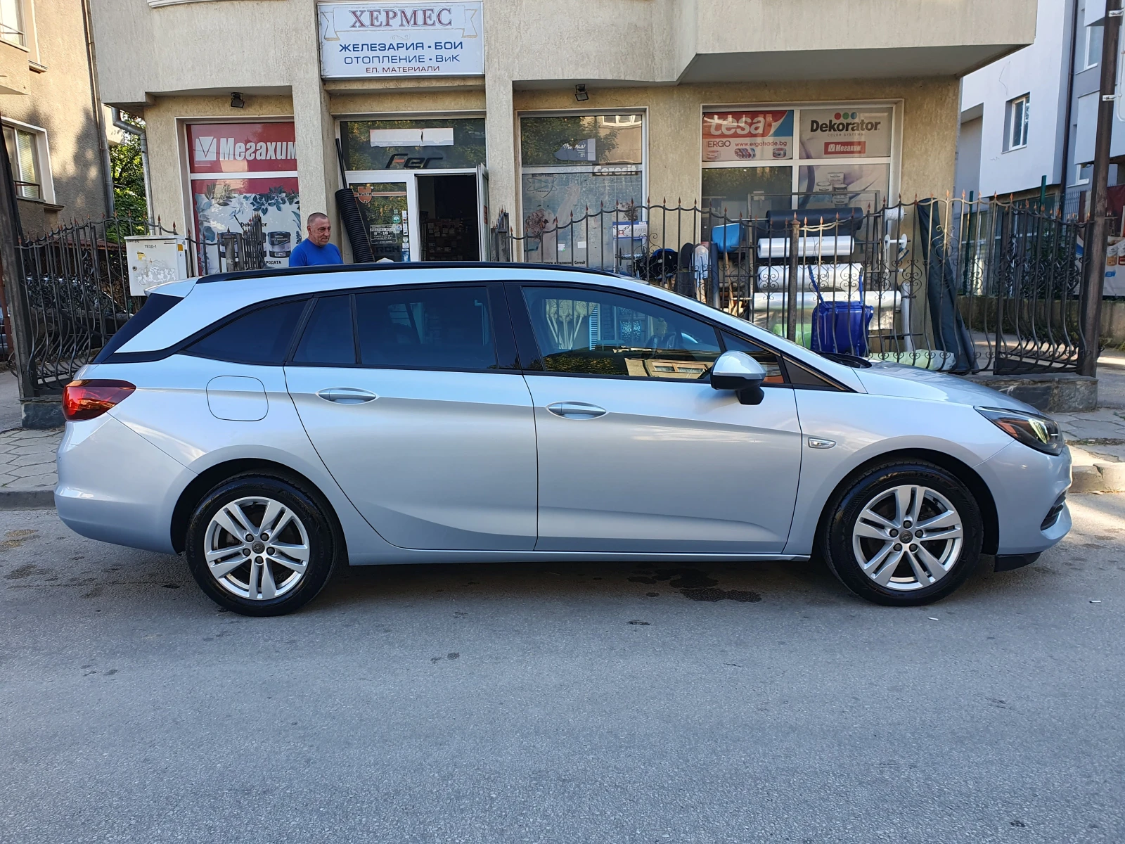 Opel Astra 1.5D-122k.s., снимка 7 - Автомобили и джипове - 55450327