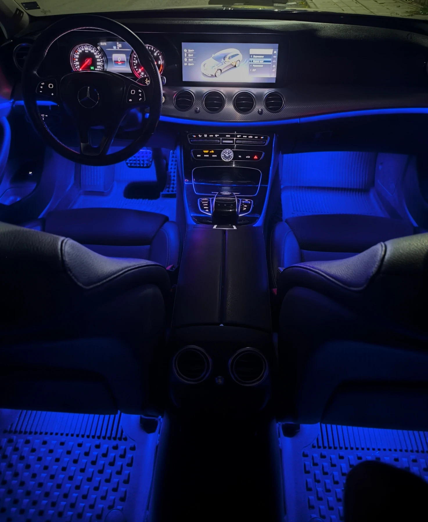 Mercedes-Benz E 220 AllTerrain, снимка 14 - Автомобили и джипове - 55690970