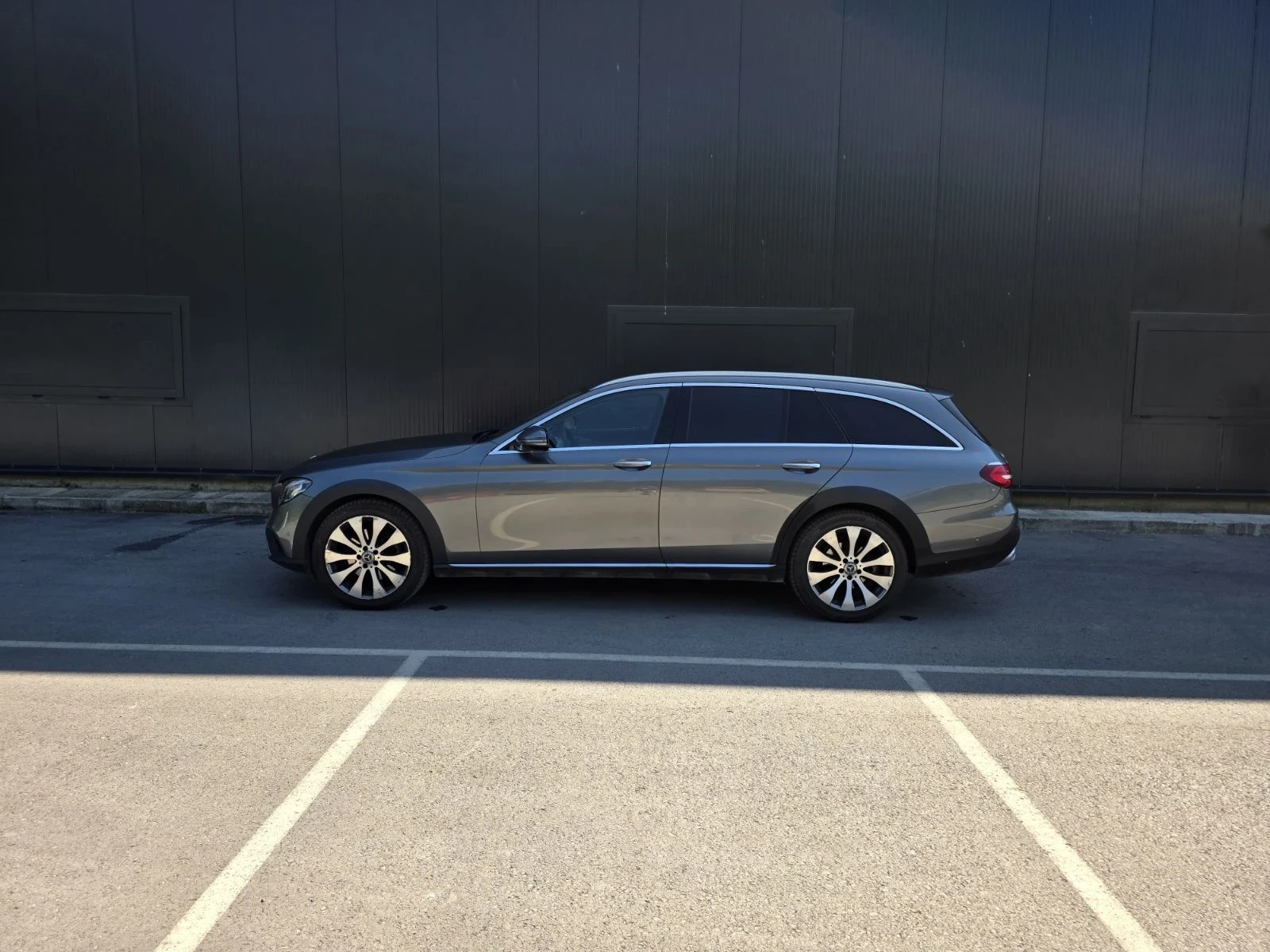 Mercedes-Benz E 220 AllTerrain, снимка 9 - Автомобили и джипове - 55690970