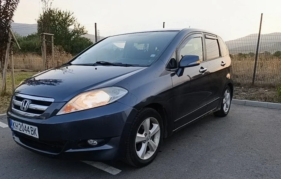 Honda Fr-v 2. 2 CDTI | Сменен съединител | 6 места, снимка 2 - Автомобили и джипове - 55844198