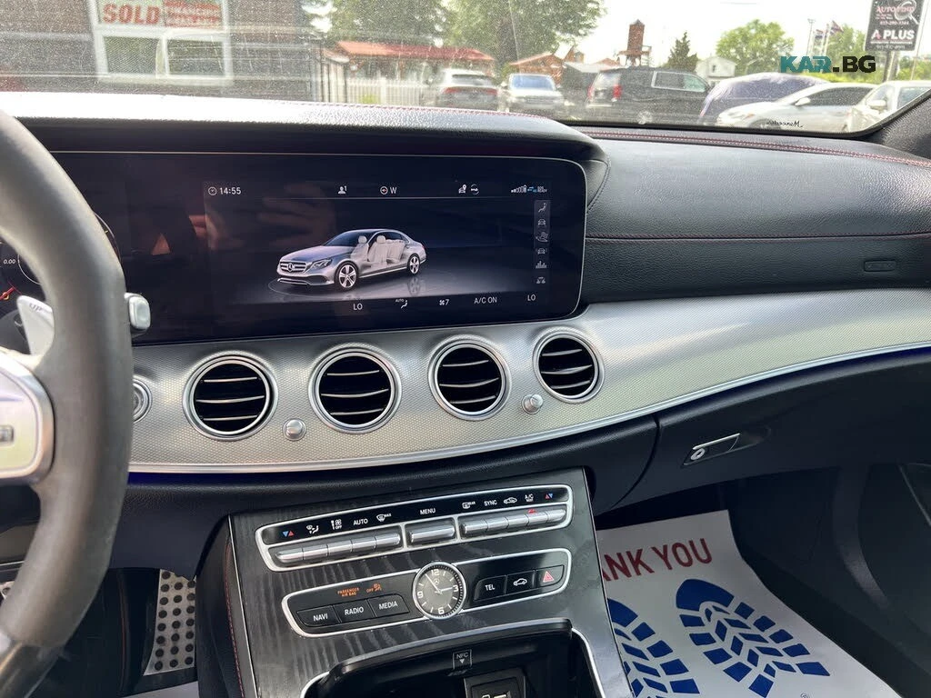Mercedes-Benz E 53 AMG 4MATIC+ * HUD * АвтоКредит * (ЦЕНА ДО БГ), снимка 13 - Автомобили и джипове - 55860768