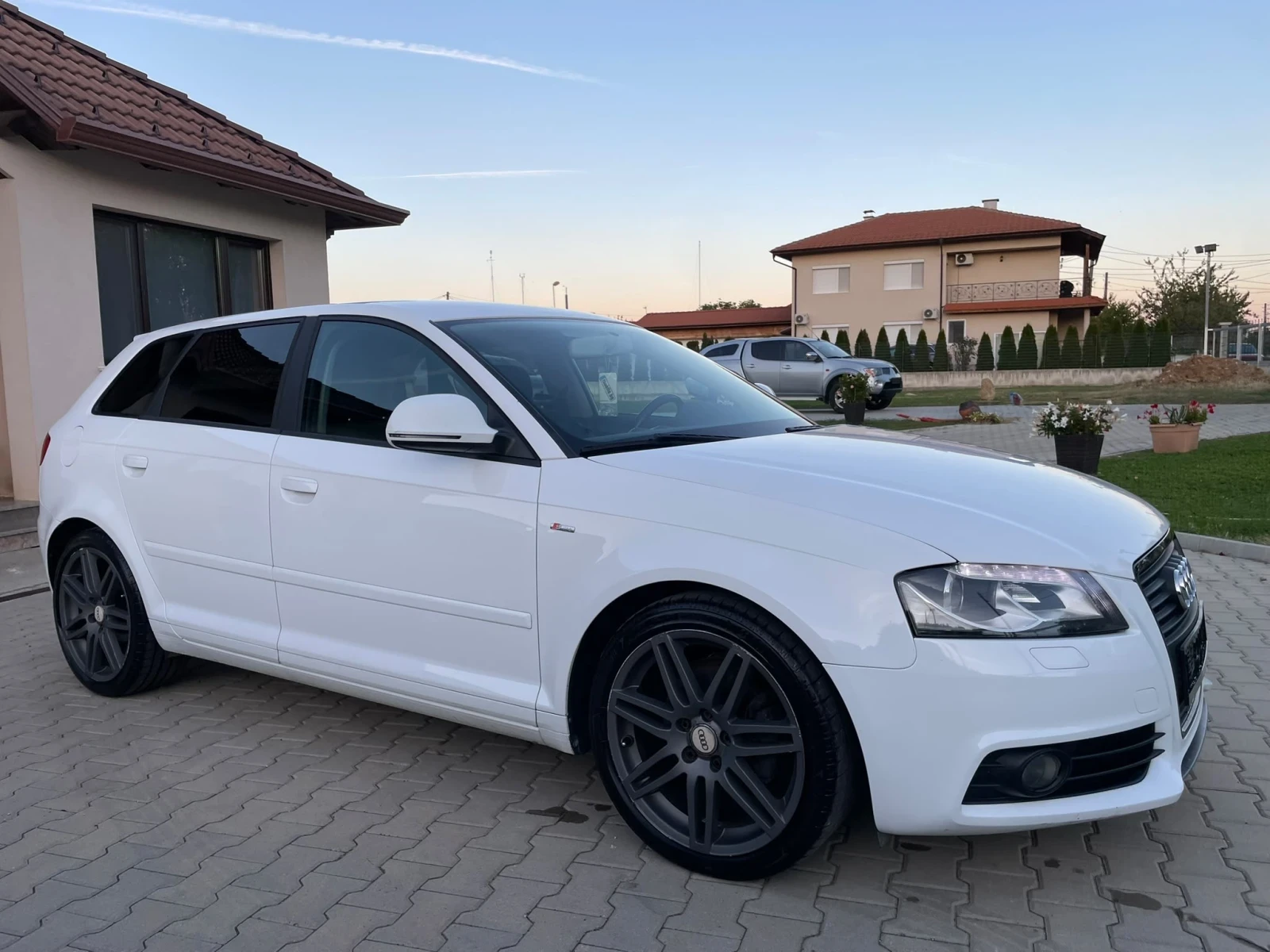 Audi A3 2.0 TDI 140 ����. S line | Mobile.bg � ����������� 3