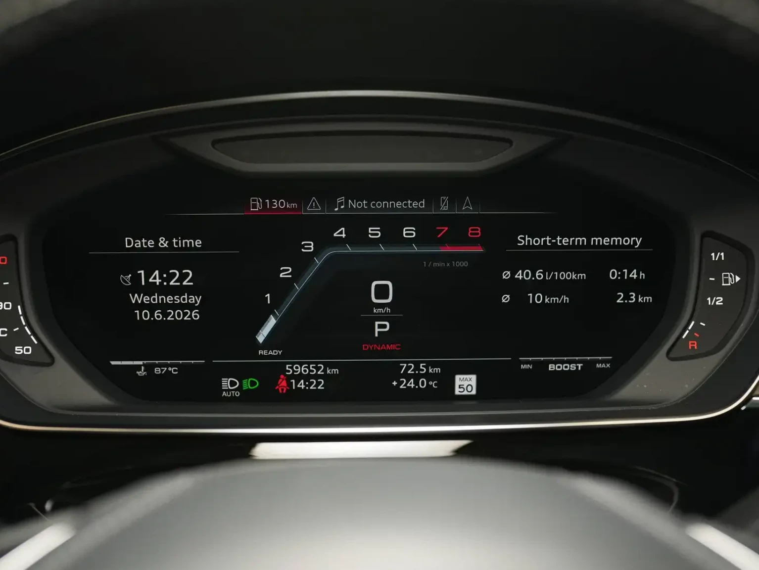 Audi S8 HUD / Distronic / Carbon / Air, снимка 7 - Автомобили и джипове - 56655522