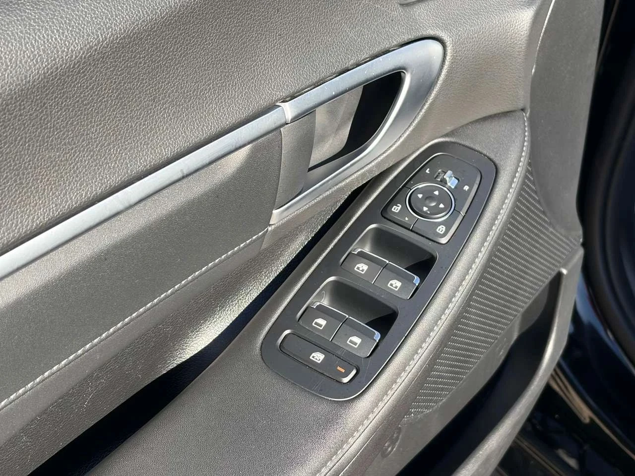 Hyundai Sonata, снимка 11 - Автомобили и джипове - 56686215