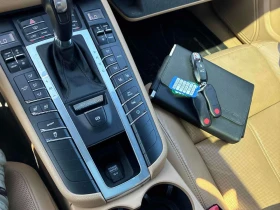 Porsche Macan * AWD 4dr * ГЛАВНО ПРЕДСТАВИТЕЛСТВО НА PORSCHE* , снимка 13