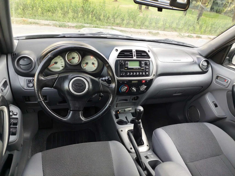 Toyota Rav4 2, 0d 116ps 4x4, снимка 6 - Автомобили и джипове - 46837546