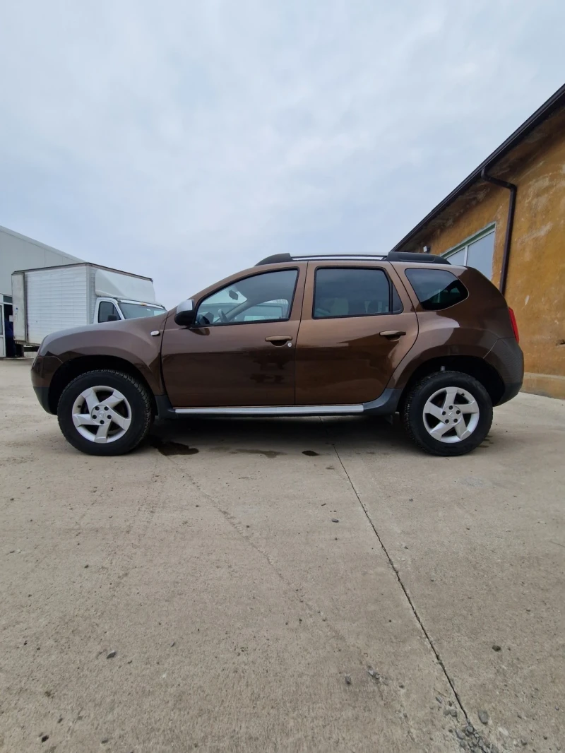 Dacia Duster, снимка 10 - Автомобили и джипове - 49098676