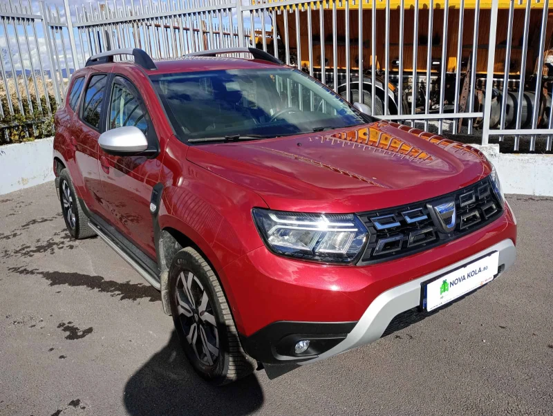 Dacia Duster 1.5 dCi 115 кс 4WD, снимка 2 - Автомобили и джипове - 52332000