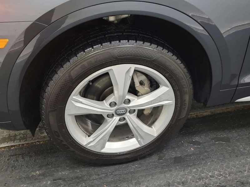 Audi Q5 PROGRESSIV /CARFAX /Подгрев/Панорама/Кафяв салон, снимка 14 - Автомобили и джипове - 53571676